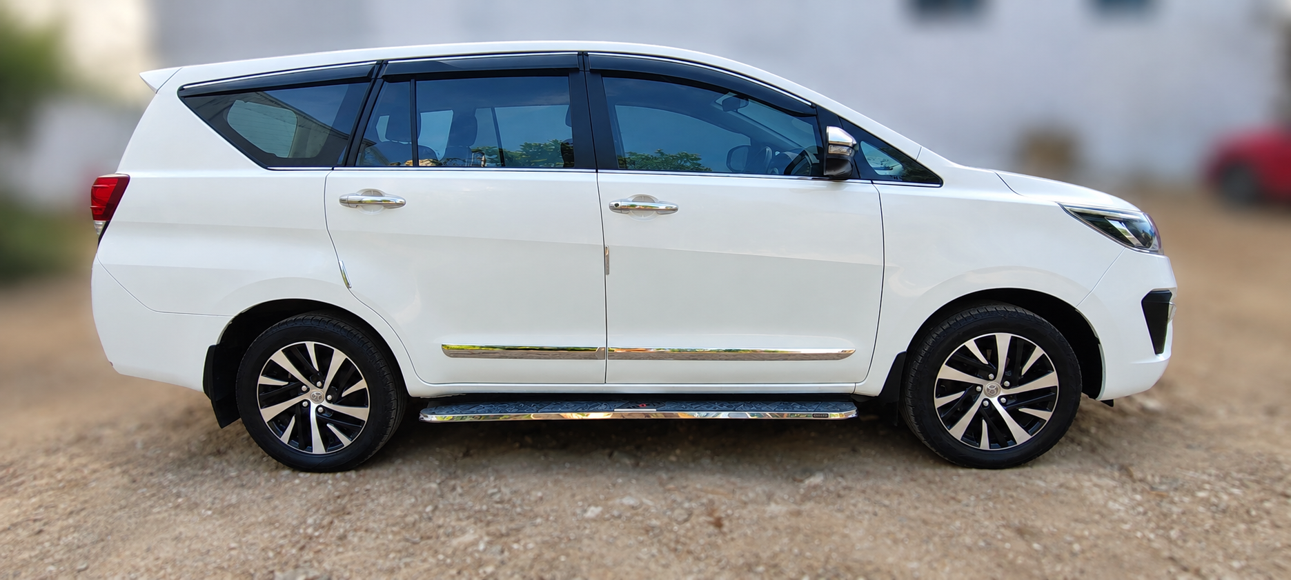 2022 Toyota Innova Crysta ZX