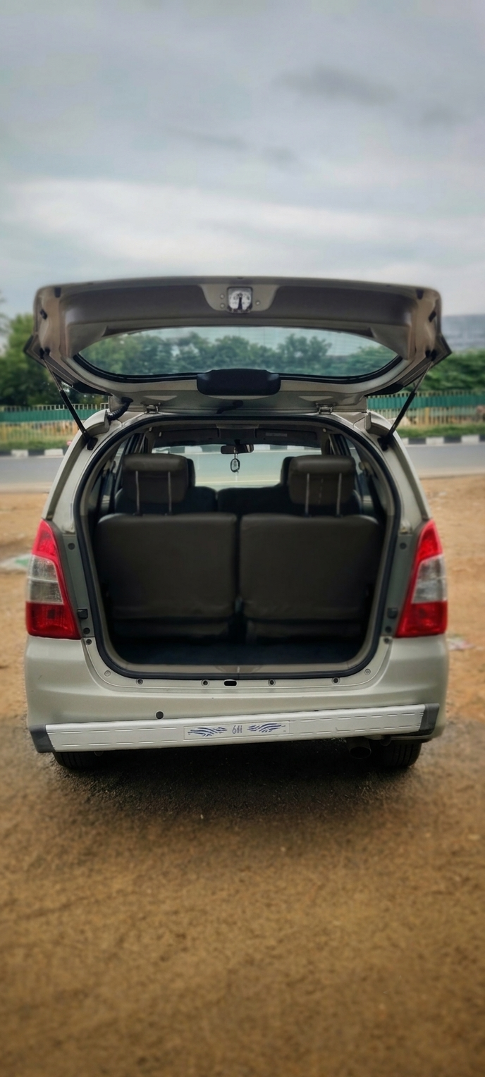 2015 Toyota Innova 2.5 G